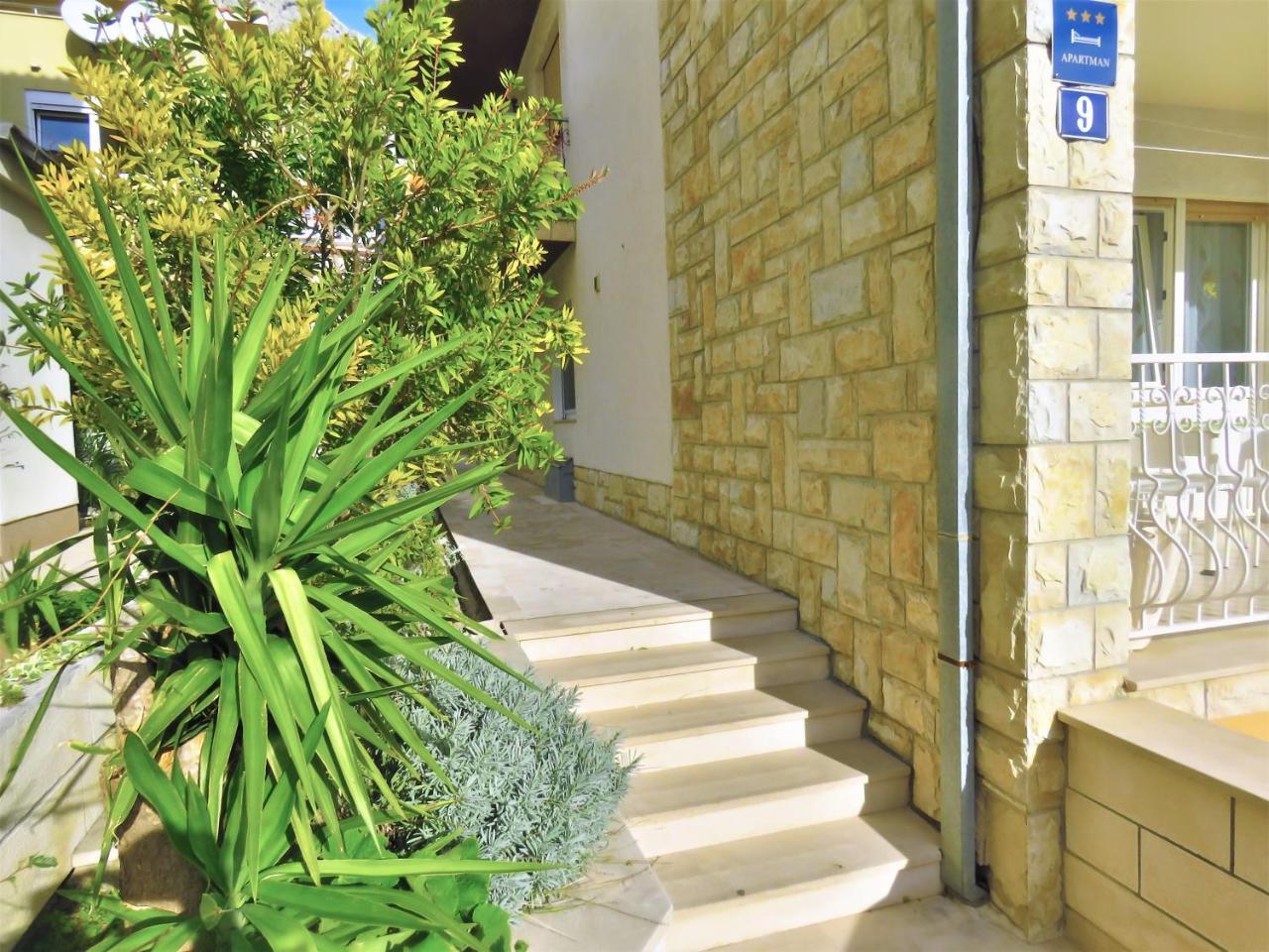 Apartments Slado Omis Luaran gambar