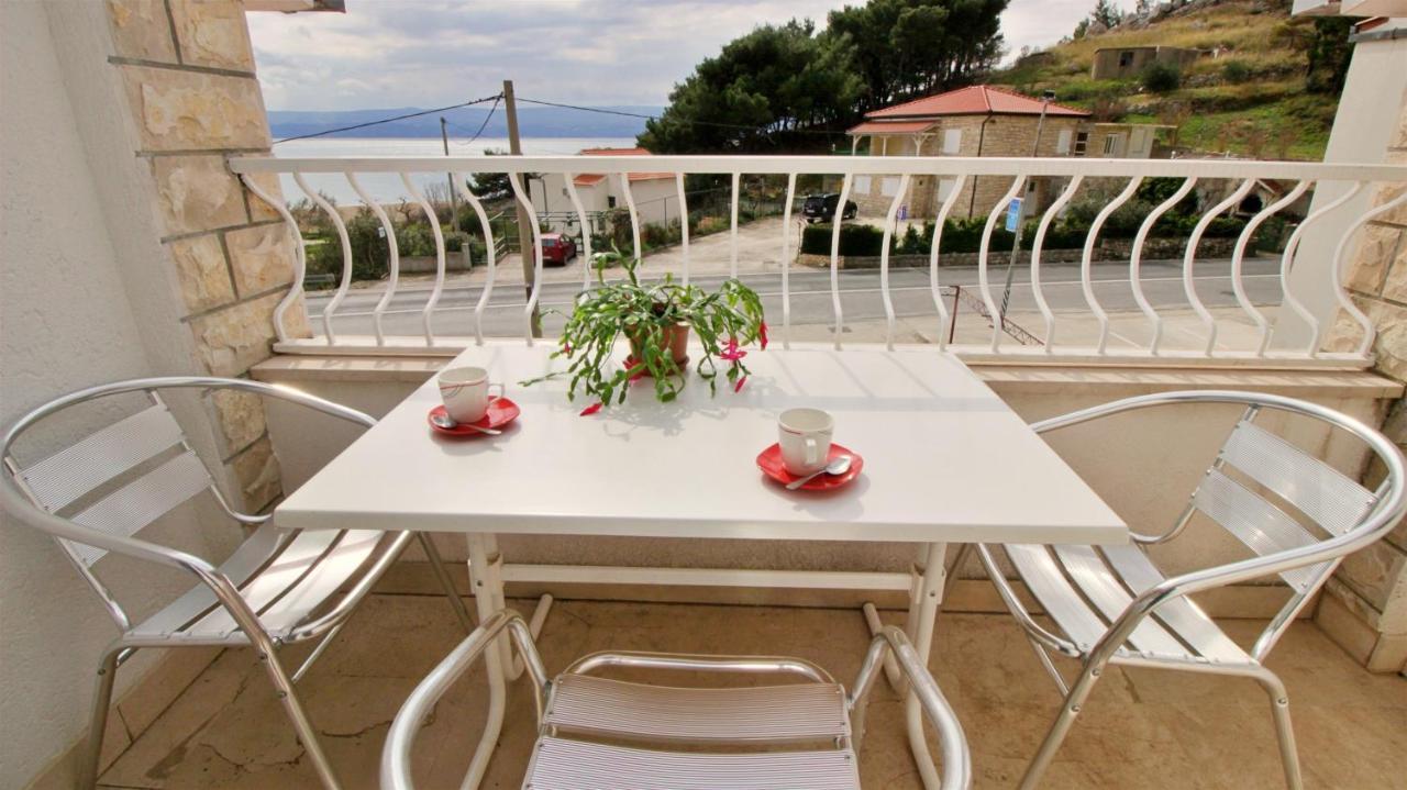 Apartments Slado Omis Luaran gambar