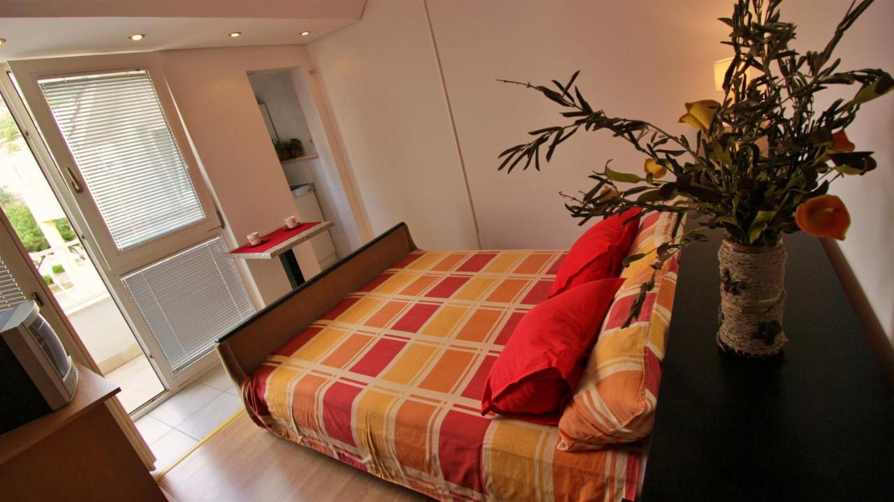 Apartments Slado Omis Luaran gambar