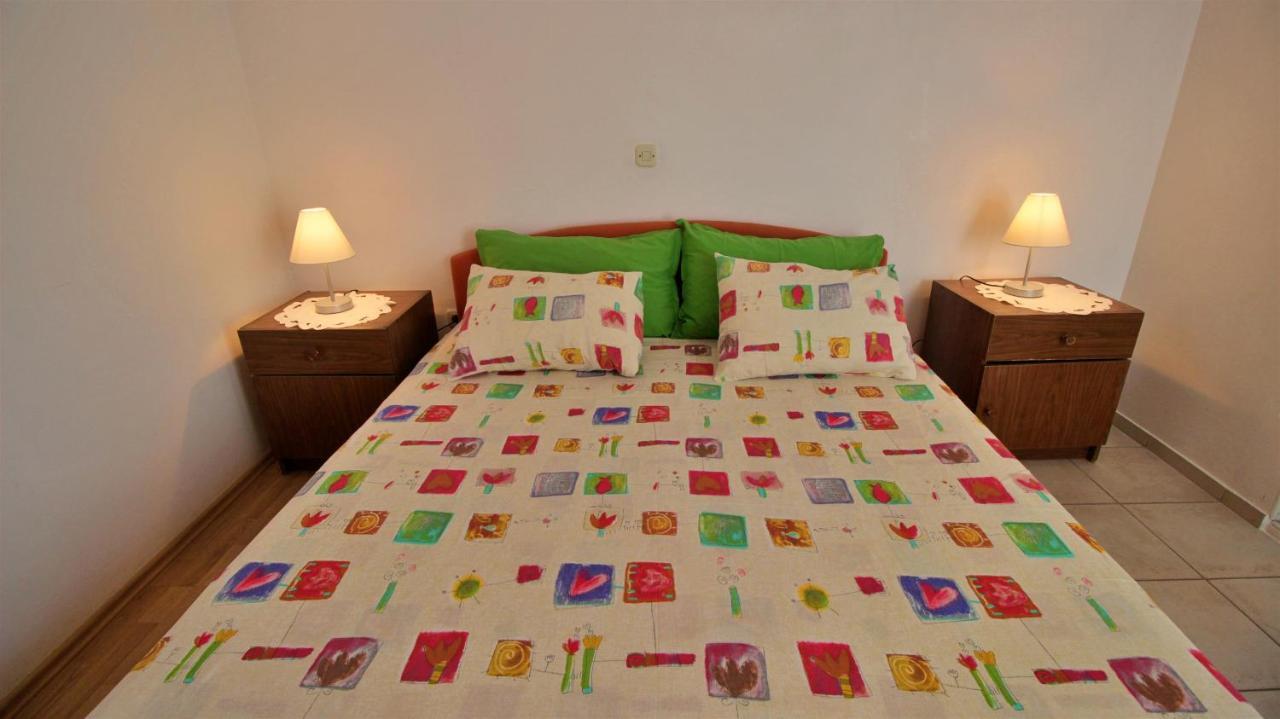 Apartments Slado Omis Luaran gambar